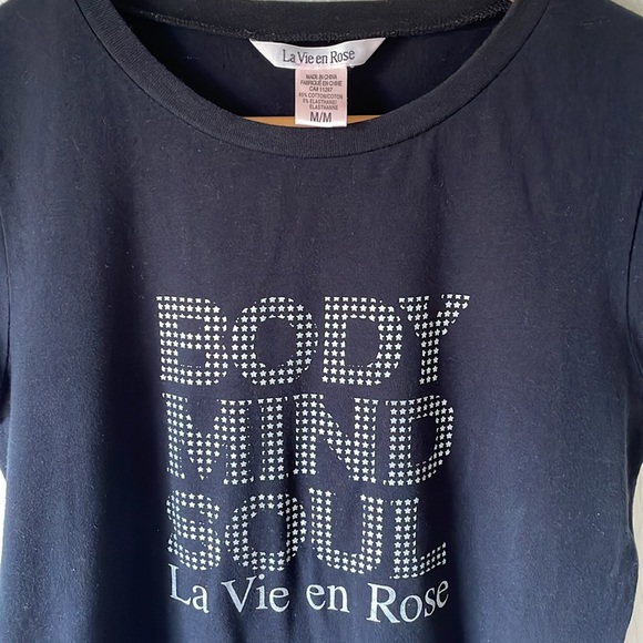 🖤La Vie en Rose T-shirt Size Medium - Picture 5 of 7